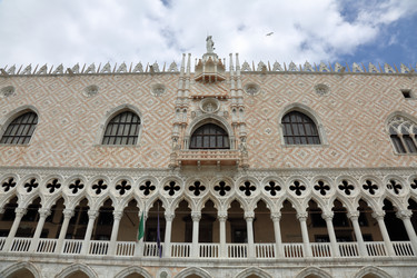 Similar image 11487234