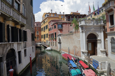 Similar image 11487229