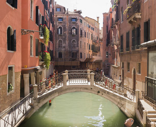 Similar image 11488576