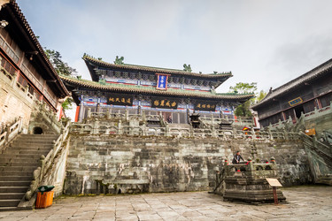 Similar image 11494218