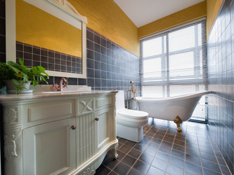 Similar image 11690250