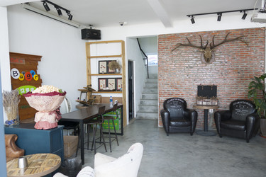 Similar image 11701187