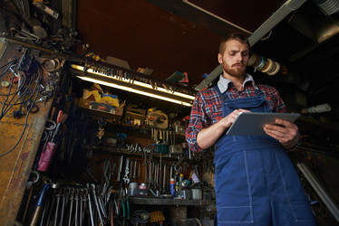 Similar image 11618698