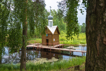 Similar image 11753996