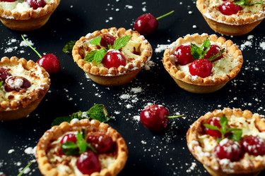 Similar image 11768360