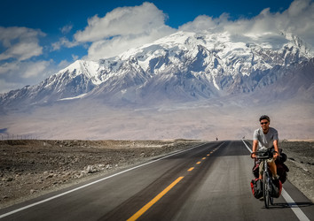 Similar image 11769645