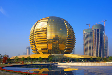 Similar image 11796330