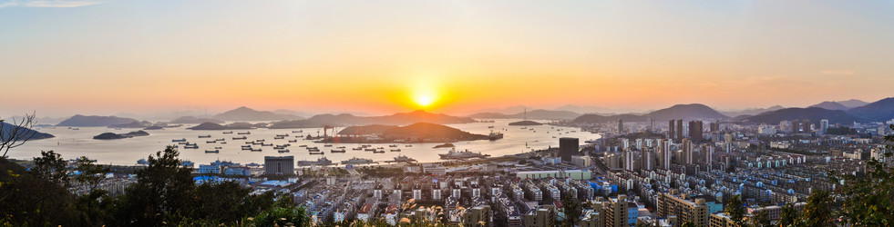 Similar image 11795327