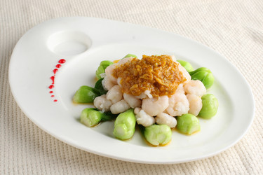 Similar image 11786338