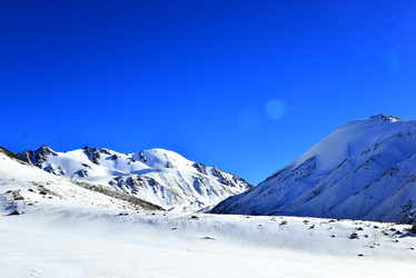 Similar image 11787498