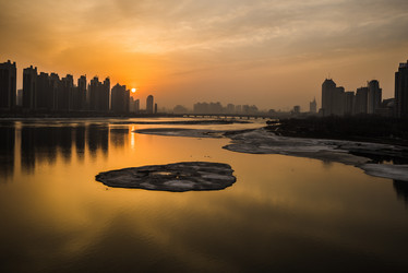 Similar image 11796158