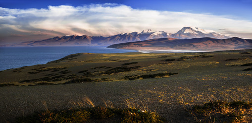 Similar image 11796286