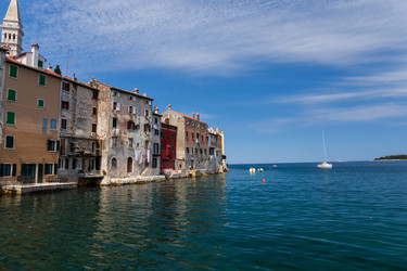 Similar image 11787014