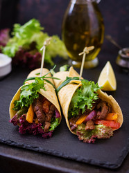 Similar image 11783280