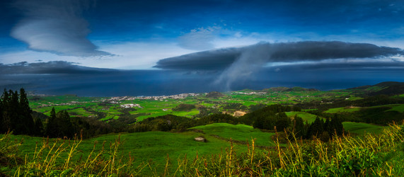 Similar image 11821486