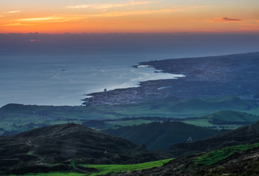 Similar image 11784298