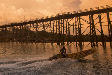 Similar image 11806538