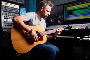 Similar image 11805955