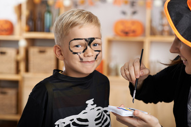 Similar image 11806302