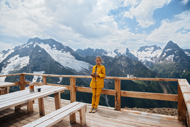 Similar image 11810900