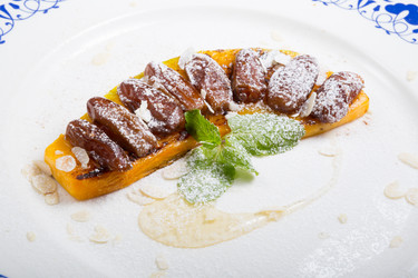 Similar image 11815348