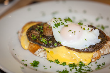 Similar image 11843354