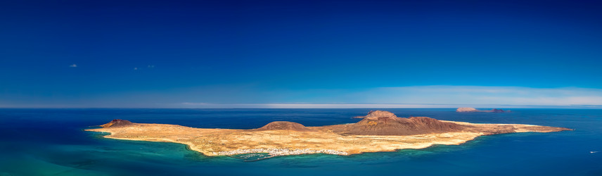 Similar image 11842240