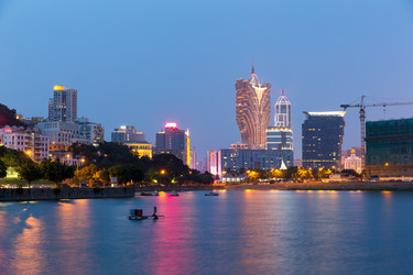 Similar image 11853169