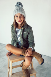 Similar image 11846513