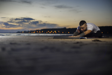 Similar image 11863090