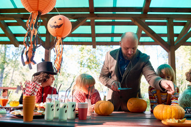 Similar image 11864762