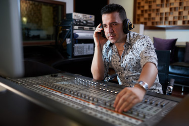 Similar image 11865538