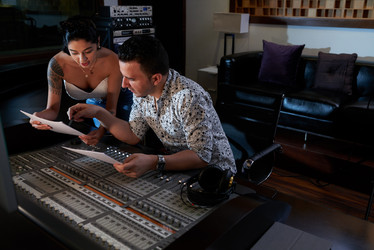 Similar image 11865546