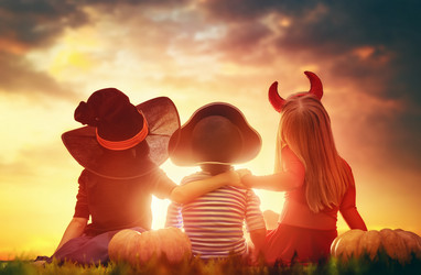 Similar image 11878104