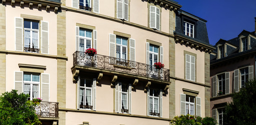 Similar image 11880345