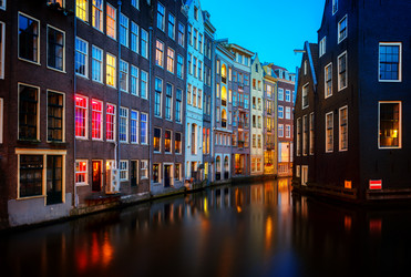 Similar image 11899748