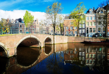 Similar image 11899650