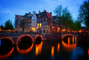 Similar image 11899806