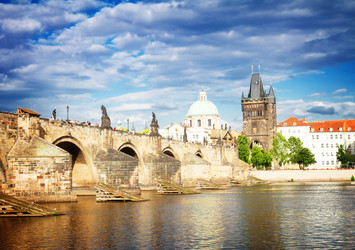 Similar image 11898513