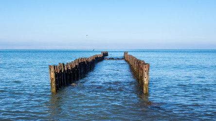 Similar image 11881358