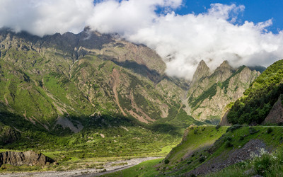 Similar image 11896670