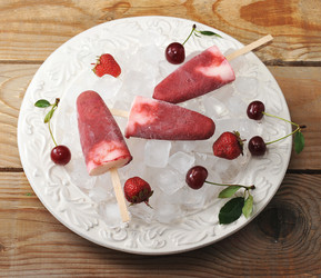 Similar image 11887643