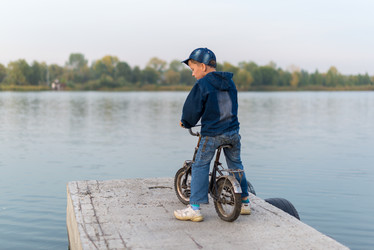 Similar image 11896077