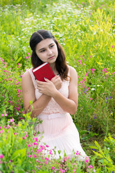 Similar image 11899065