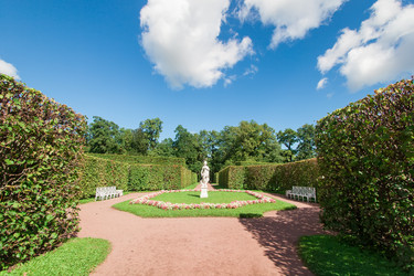 Similar image 11911043