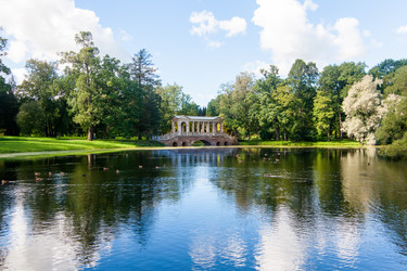 Similar image 11911062