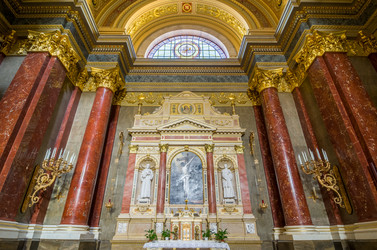 Similar image 11910679