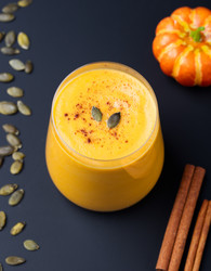 Similar image 11921736