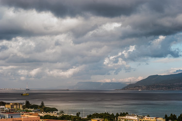 Similar image 11894018