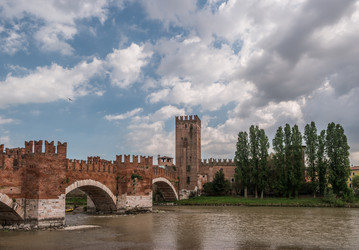 Similar image 11894067